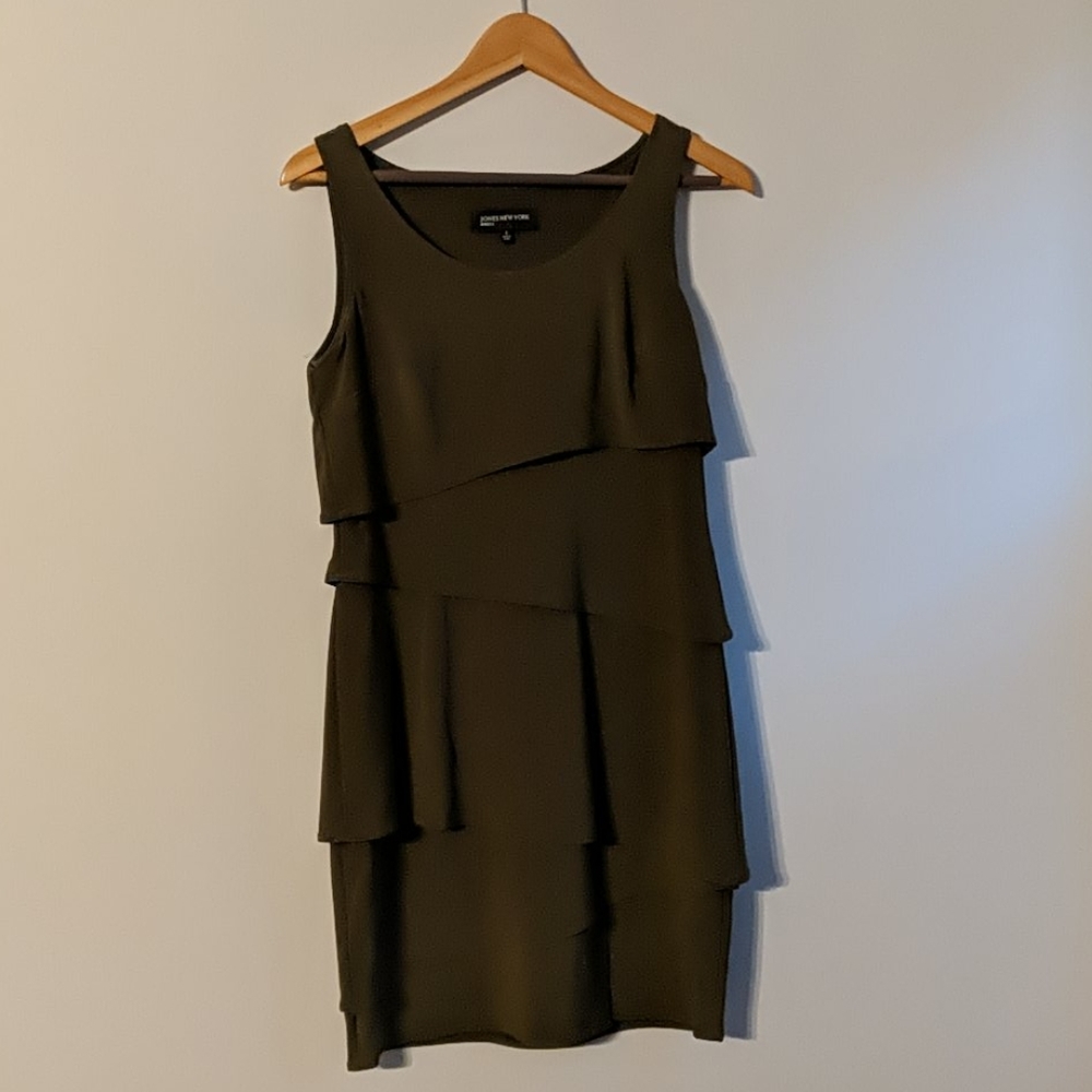 Olive tiered midi dress